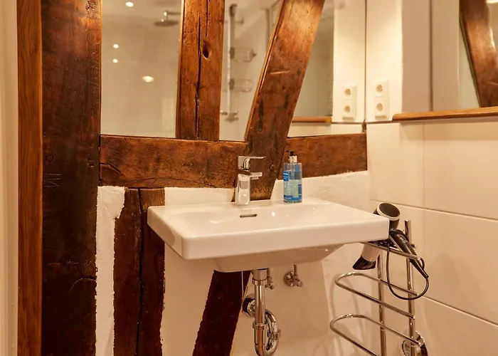 Badstube Anno 1583 بيت للعطل *