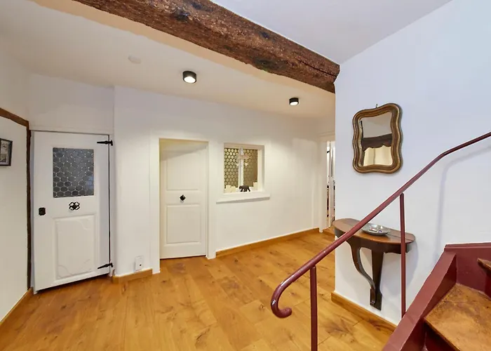 Badstube Anno 1583 Hébergement de vacances *